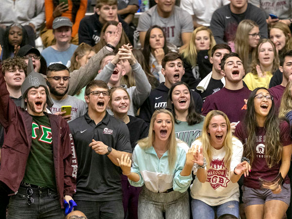 UA Little Rock Students Cheering