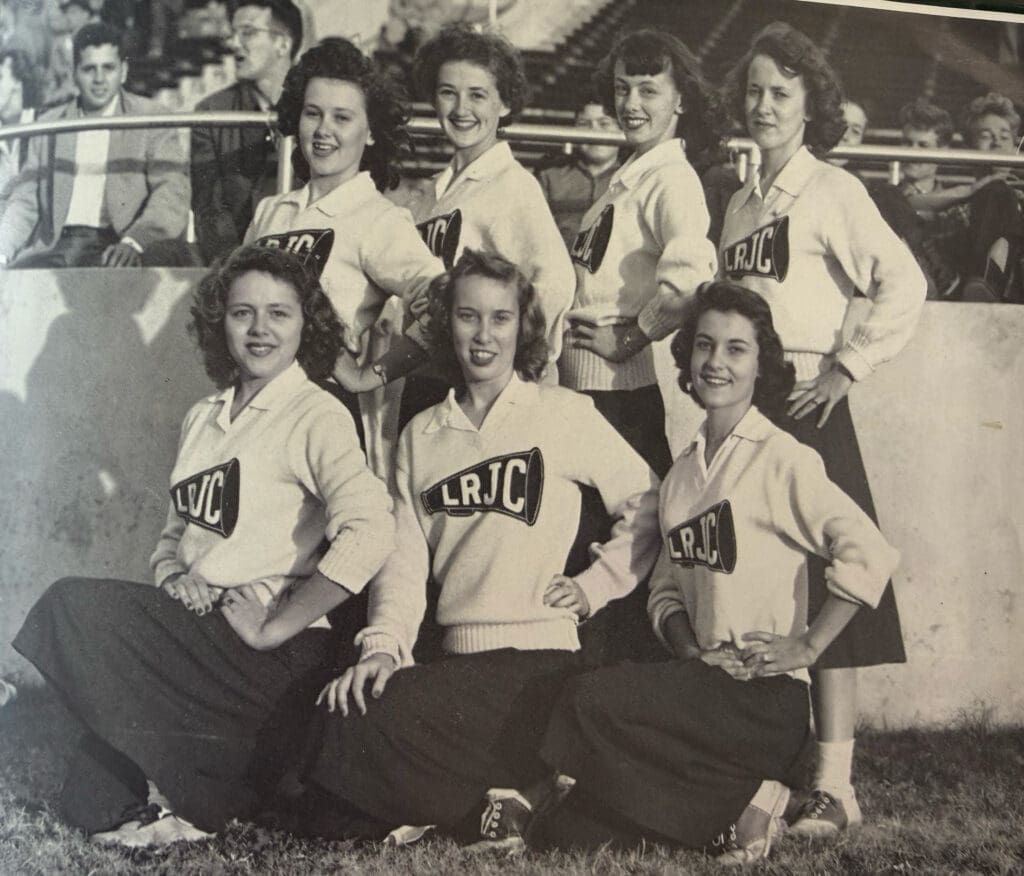LRJC cheerleaders