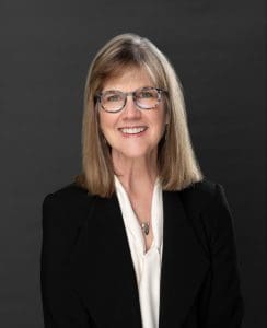 Professional photograph of Elizabeth Small