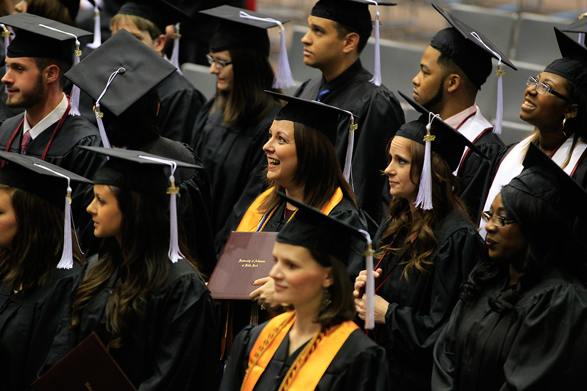 Record turnout expected for Spring 2015 Commencement University News