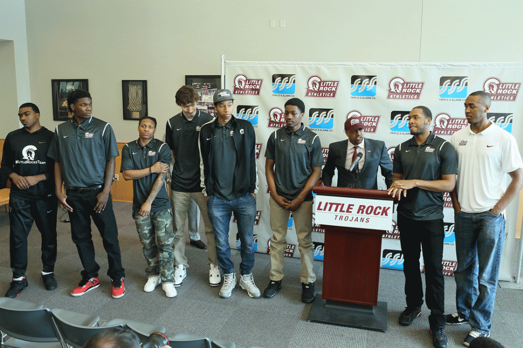 New Head Coach Wes Flanigan is joined by the Trojans men's basketball team. 