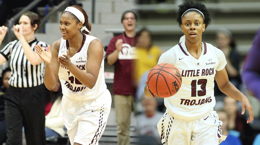 Senior forward Kaitlyn Pratt (left) and senior guard Sharde' Collins (right) received preseason all-conference selections for the first times in their career.