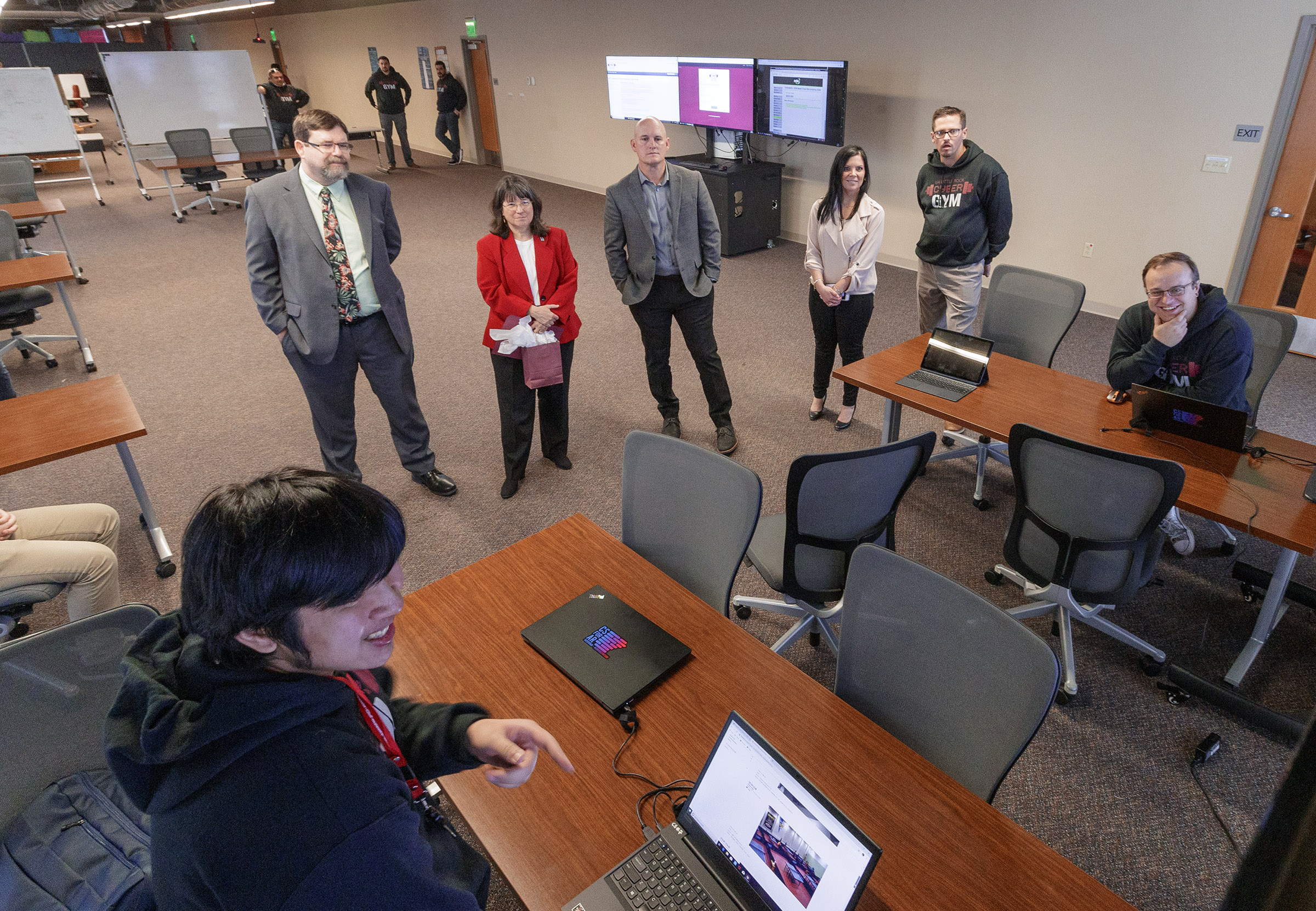 UA Little Rock visitors tour the UA Little Rock Cyber Gym, which opened in December 2019. Photo by Ben Krain.