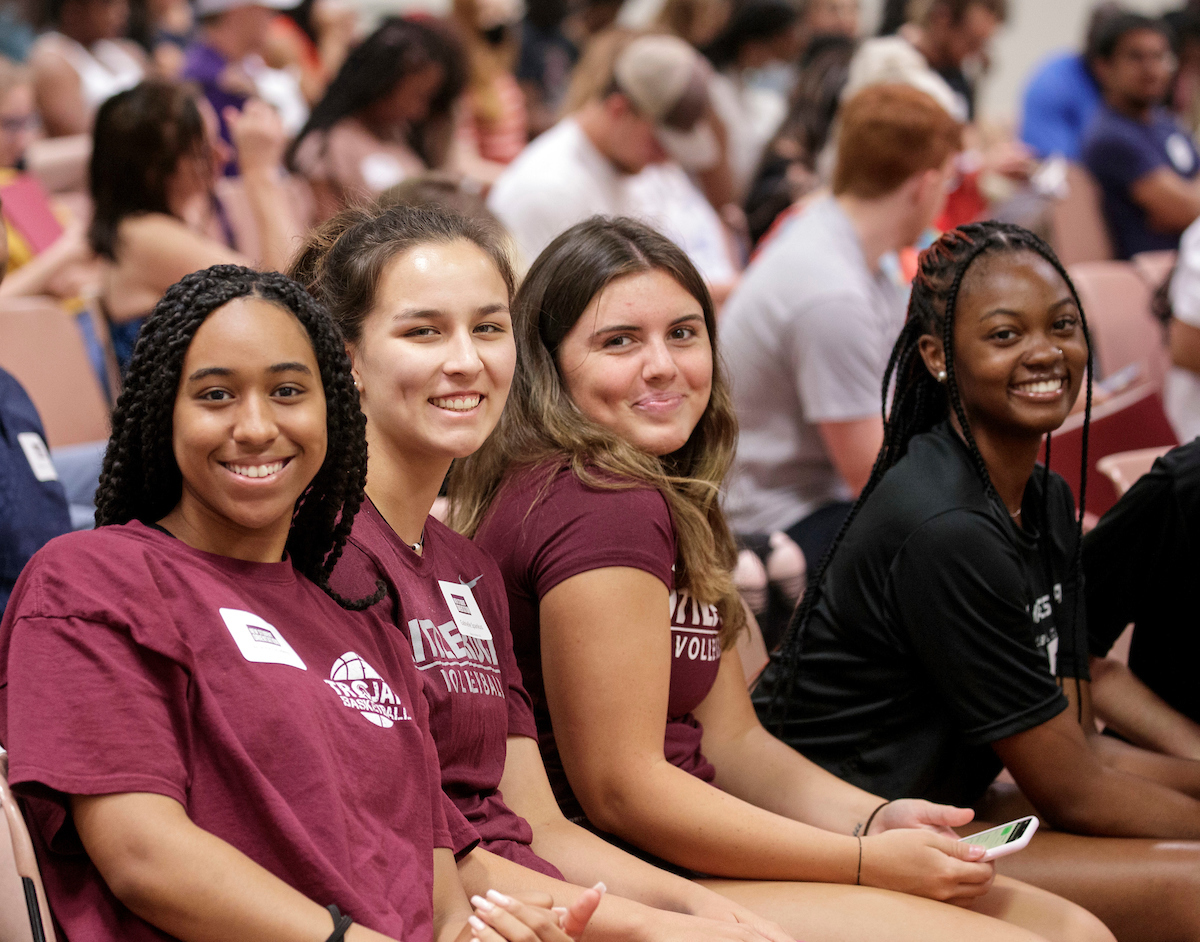 Student Orientation Leaders helps incoming freshmen with questions during a new student orientation.