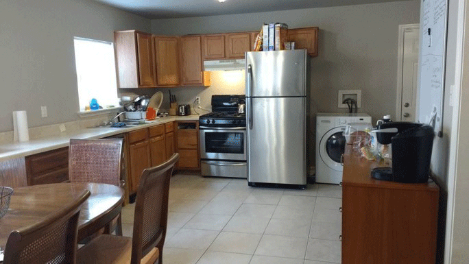 Student organizations at the UALR Bowen School of Law made a donation of $2,500 worth of appliances and furnishings to Luci’s Place to help the organization open the first transitional living shelter for homeless LGBTQ youth in Arkansas.