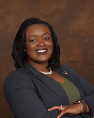 Kimberly Mallett announced as Bowen Law School's Dean's Fellow of the Year for 2017.