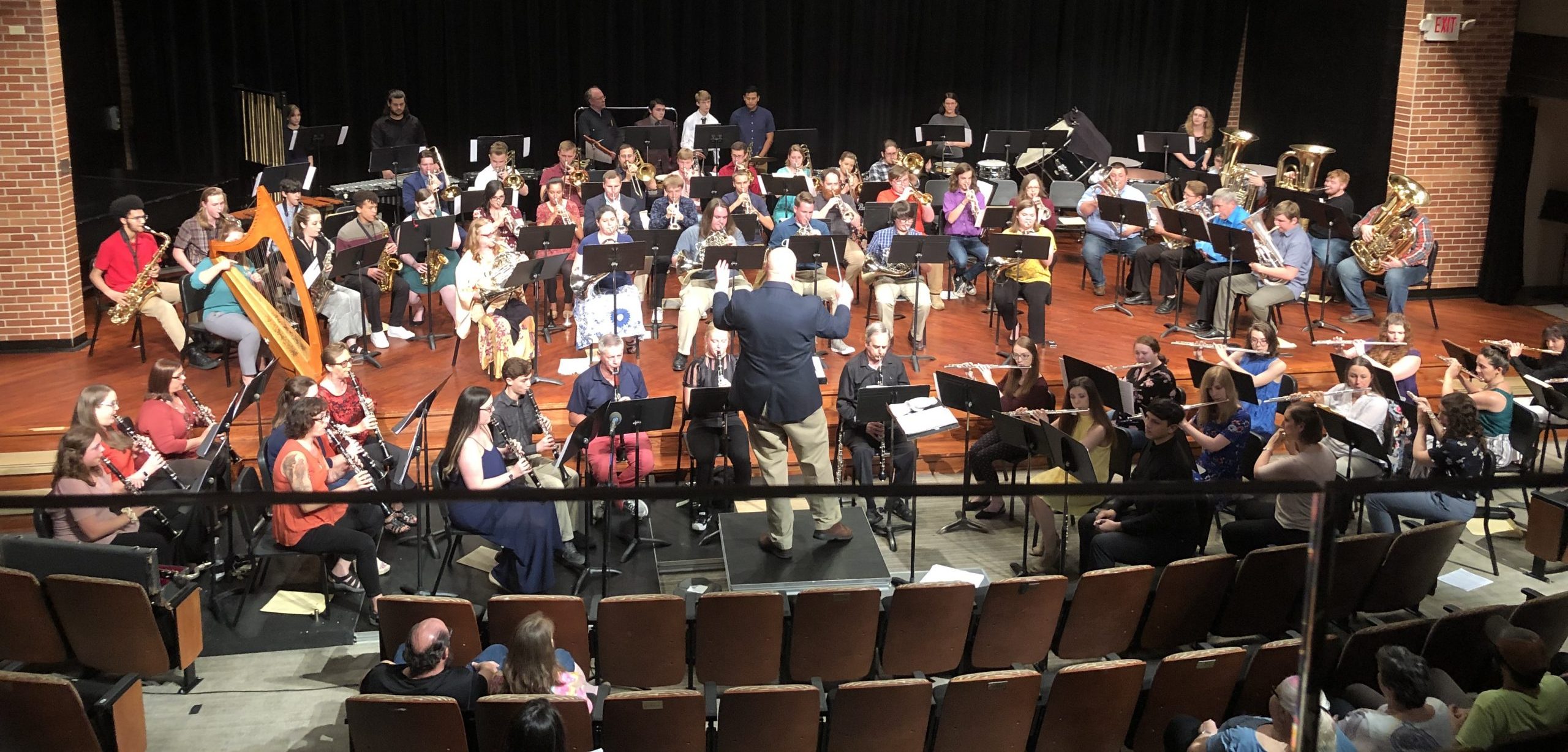 Dr. Kenneth Goff leads the Summer Concert Band in 2019.