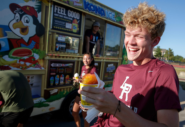 UA Little Rock students participate in a tailgate event during Welcome Week for the fall 2023 semester. Photo by Benjamin Krain.