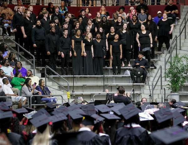 Choir students perform during the Spring 2023 commencement ceremony. Photo by Benjamin Krain.