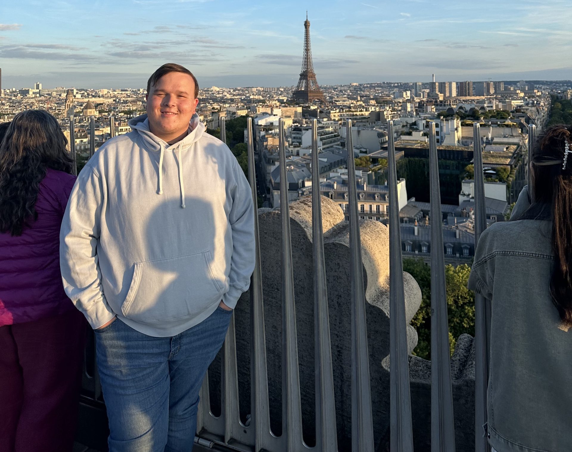 Adison Cummings is shown with the Eiffel Tower while studying abroad in Paris, France.