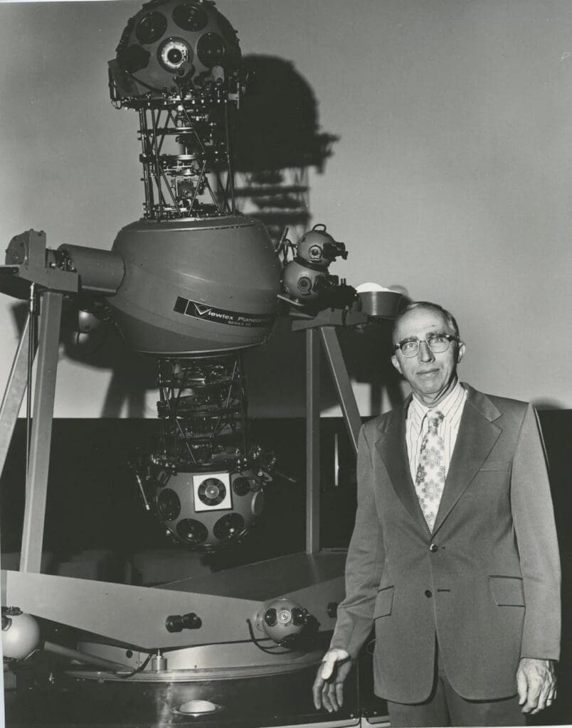 Paul Engle